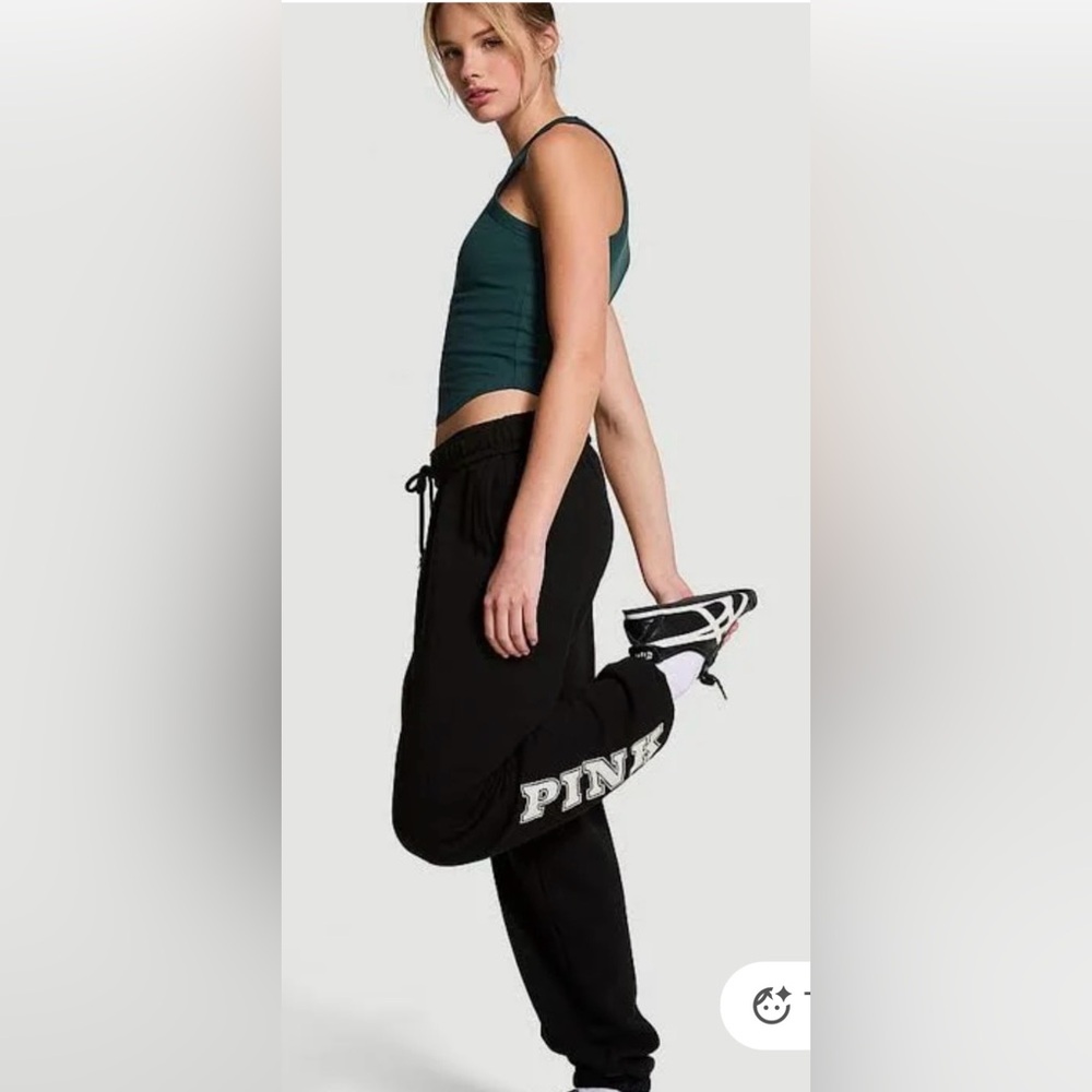 PINK Victoria's Secret Black Ivy Fleece Sweatpants